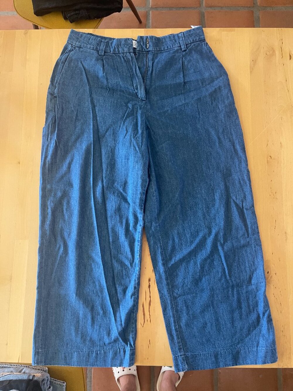 NWT high rise wide leg trouser jean - 10 petite